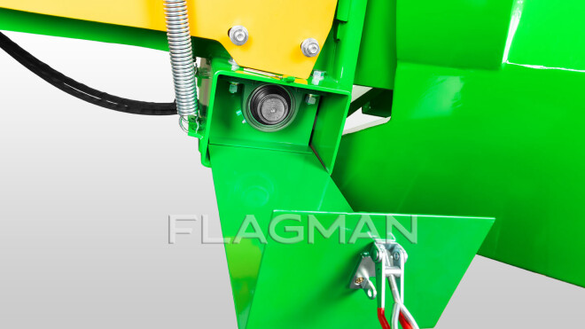 Измельчитель веток коммунальный Flagman | Флагман BX 62 + (кардан 120см/6х6/усиленный/со шпонкой)