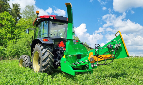 Преимущества использования измельчителя веток на даче